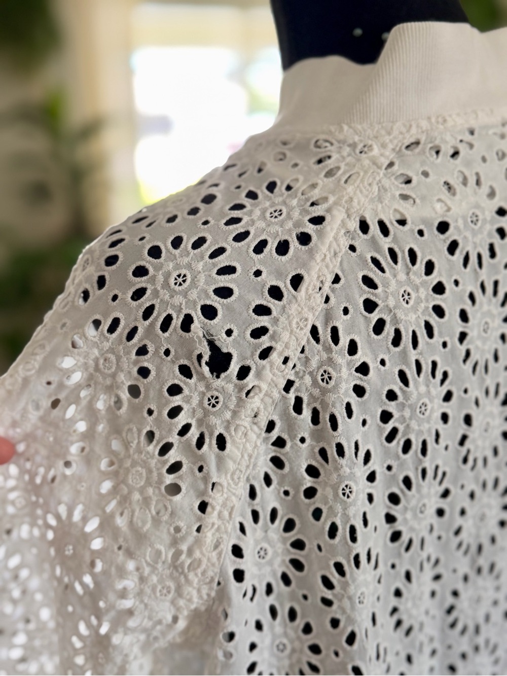 Victoria’s Secret White Eyelet Bomber Jacket Large Cottagecore Boho Floral - Picture 10 of 16